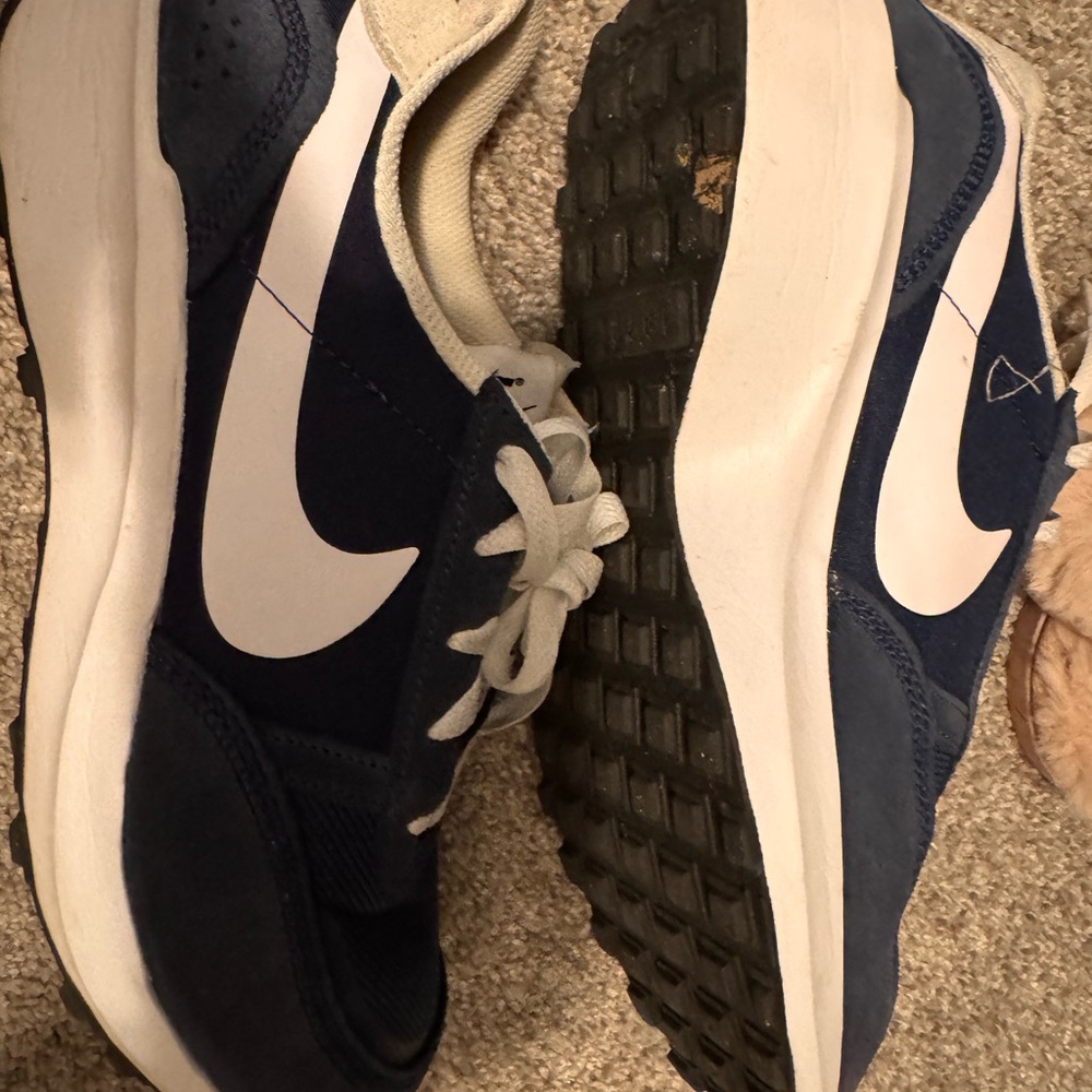 Nike Navy and White Retro Runner Shoes